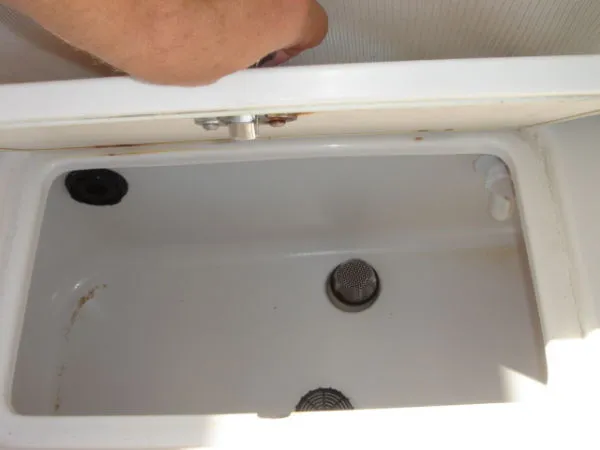 Slide: The Image of Godfrey Hurricane 26 SUNDECK TWIN 150 4 STROKE YAMAHAS 2005 - 10