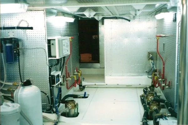 Slide: The Image of Novatec Islander 2004 - 5