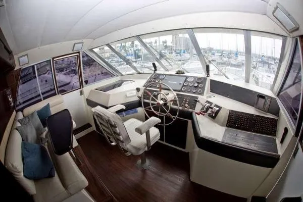 Slide: The Image of Bayliner 4550 Motoryacht 1985 - 11