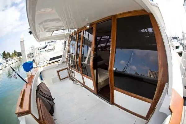 Slide: The Image of Bayliner 4550 Motoryacht 1985 - 3