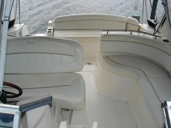 Slide: The Image of Rinker 342 Fiesta Vee 2002 - 7