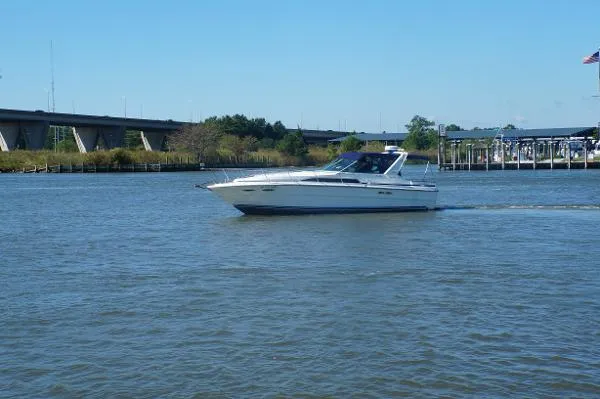 Slide: The Image of Sea Ray 340 Express Cruiser 1989 - 2