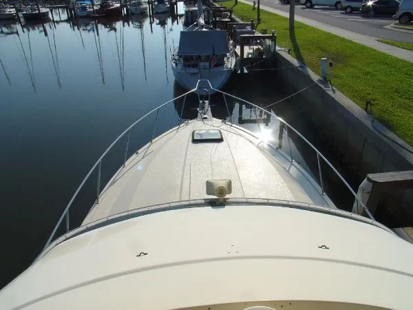 Slide: The Image of Chris-Craft 333 Sedan 1982 - 7