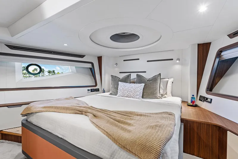 Slide: The Image of Luxurious cabin of the 2024 Aquitalia 78 Fly with modern design and large windows. - 50