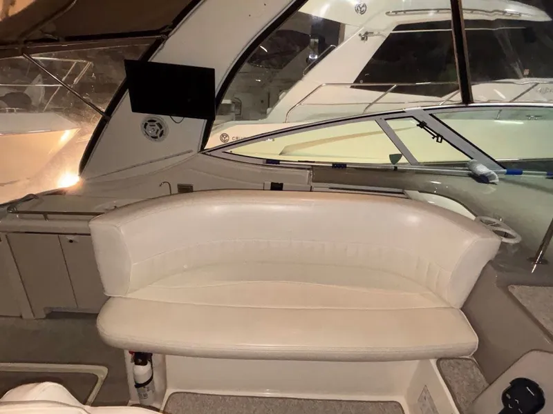 Slide: The Image of 2004 Cruisers Yachts 370 Express 18 - 18