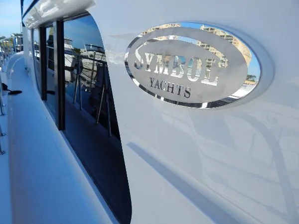Slide: The Image of Symbol 52 Pilothouse 2008 - 5