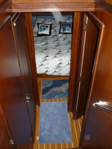 Slide: The Image of Hatteras 41 Convertible BR7073 1988 - 5