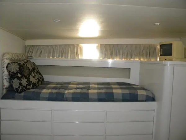 Slide: The Image of Burger Aluminum Hardtop Motoryacht 1964 - 7
