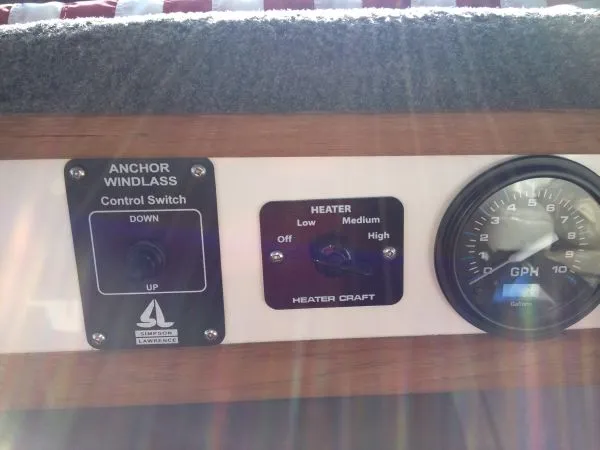 Slide: The Image of Osprey Pilothouse 26 Long Cabin 2004 - 3