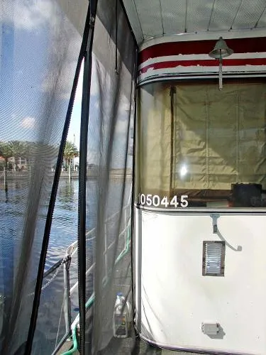 Slide: The Image of Sumerset 14 x 60 Houseboat 1988 - 11