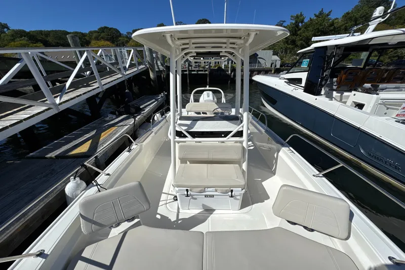 Slide: The Image of Boston Whaler 210 Montauk 2024 - 25