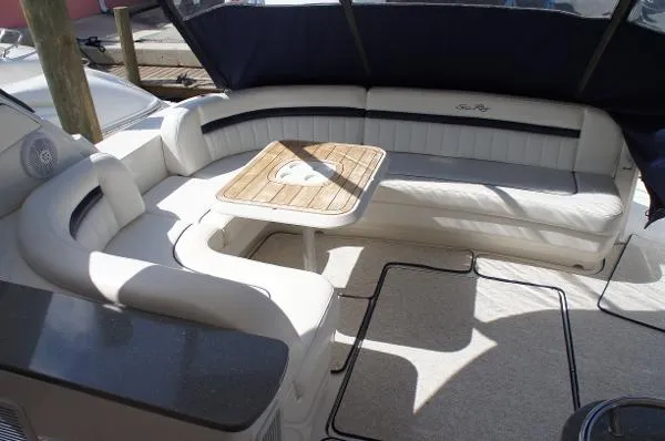 Slide: The Image of Sea Ray 48 Sundancer With Lift 2006 - 6