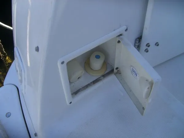 Slide: The Image of Chris-Craft 308 2000 - 7