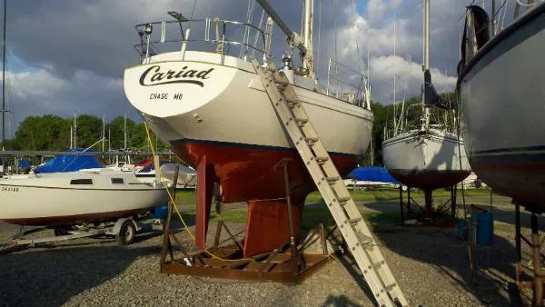Slide: The Image of Rival Aft Cockpit Cutter 1978 - 3