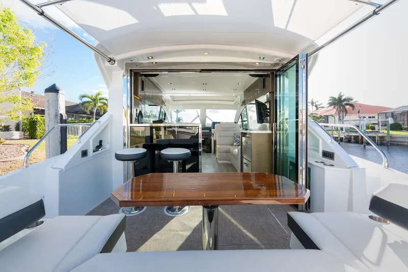 Slide: The Image of Cruisers Yachts 50 Cantius 2018 - 52