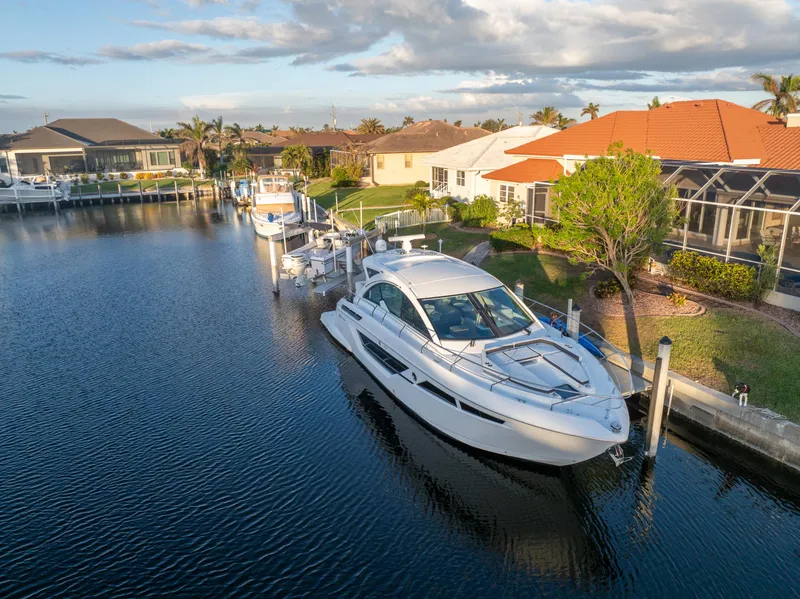 Slide: The Image of Cruisers Yachts 50 Cantius 2018 - 67