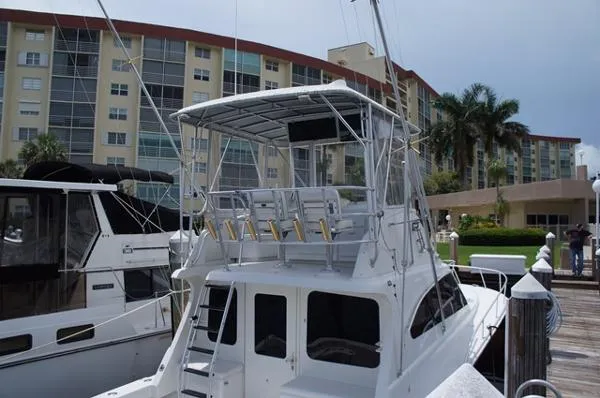 Slide: The Image of Luhrs Convertible 2000 - 5