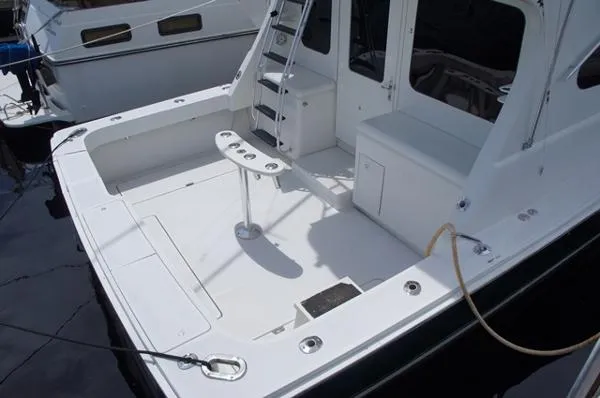 Slide: The Image of Luhrs Convertible 2000 - 6