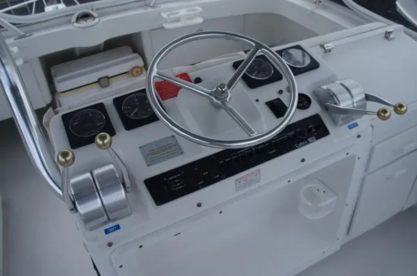 Slide: The Image of Luhrs Convertible 2000 - 8