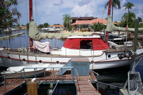 Slide: The Image of Island Trader 51 Ketch 1984 - 1