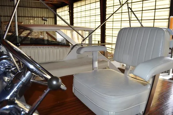 Slide: The Image of Chris-Craft 40 Corinthian Sea Skiff Sportfish 1967 - 11