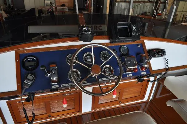 Slide: The Image of Chris-Craft 40 Corinthian Sea Skiff Sportfish 1967 - 8