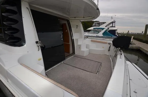 Slide: The Image of Carver Yachts 450 Voyager 2000 - 5