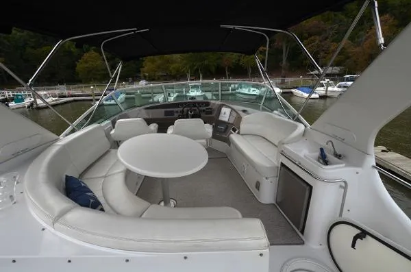 Slide: The Image of Carver Yachts 450 Voyager 2000 - 8