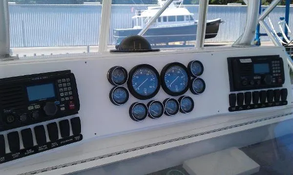 Slide: The Image of Viking 53 Convertible 1990 - 7