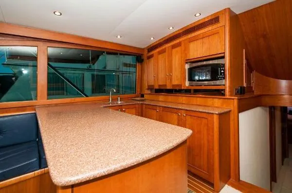 Slide: The Image of Middleton Custom Carolina Convertible 2009 - 4