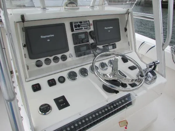 Slide: The Image of SeaVee 390 2008 - 5