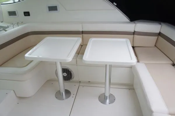 Slide: The Image of Sea Ray 470 Sundancer 2012 - 9