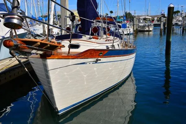 Slide: The Image of TaShing Baba 40' Cutter 1990 - 2
