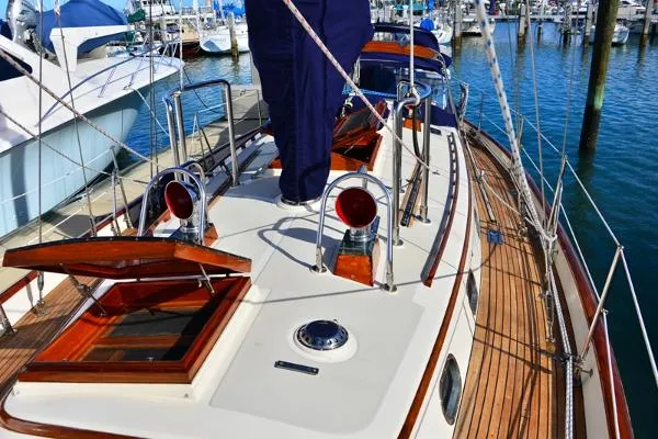 Slide: The Image of TaShing Baba 40' Cutter 1990 - 3