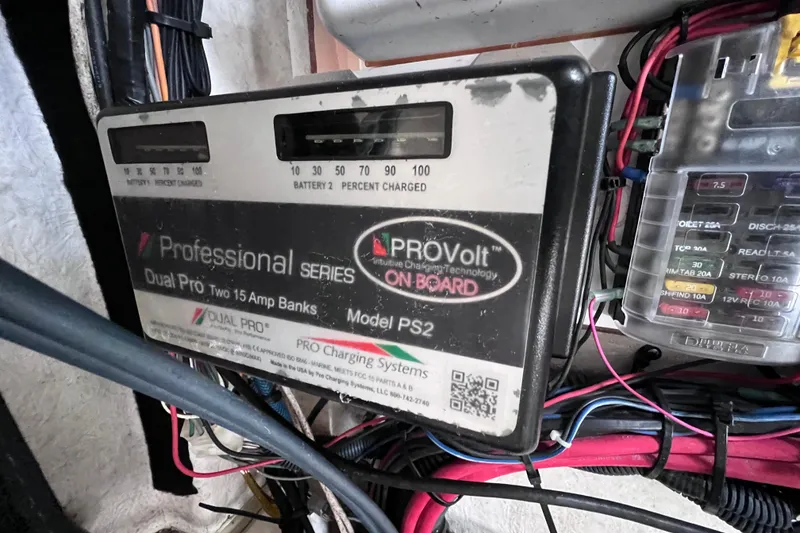 Slide: The Image of 2020 Sea Fox 228 Commander battery charger, Dual Pro Professional Series, onboard installation. - 57