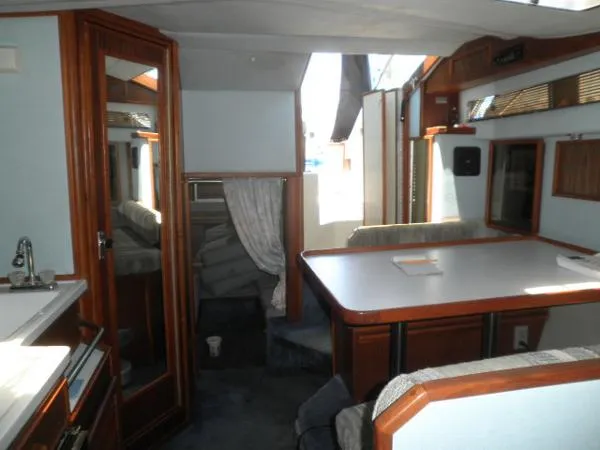 Slide: The Image of Sea Ray 300 Sundancer 1988 - 9
