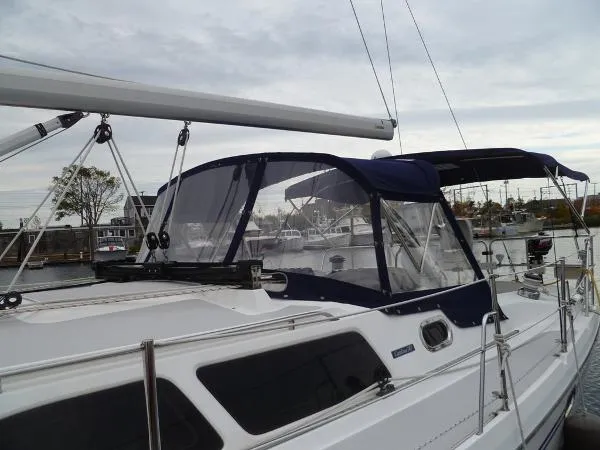 Slide: The Image of Catalina 387 2009 - 4