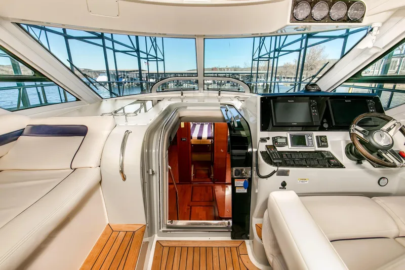 Slide: The Image of Sea Ray 470 Sundancer 2011 - 66