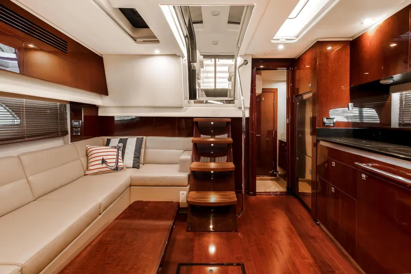 Slide: The Image of Sea Ray 470 Sundancer 2011 - 68