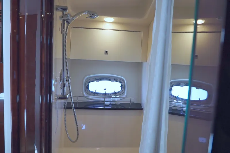 Slide: The Image of Sea Ray 470 Sundancer 2011 - 82