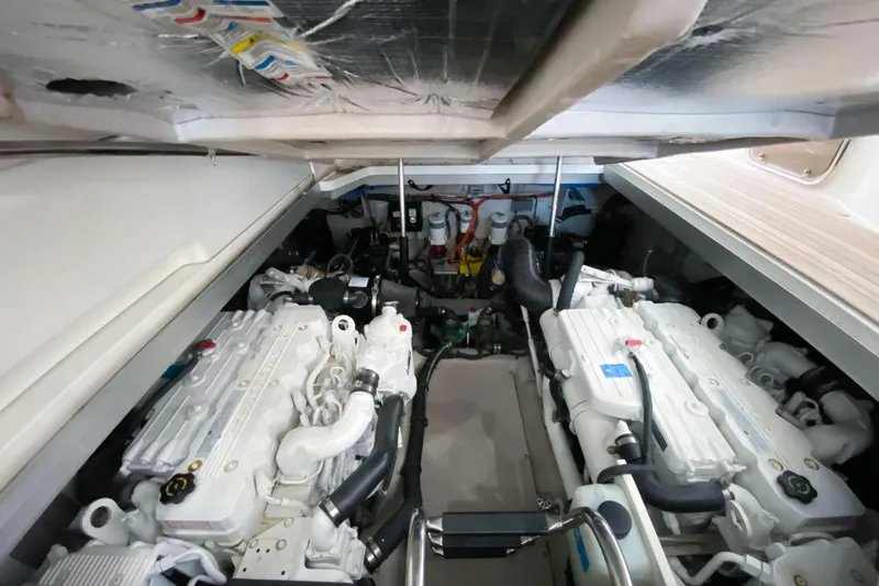 Slide: The Image of Sea Ray 470 Sundancer 2011 - 96