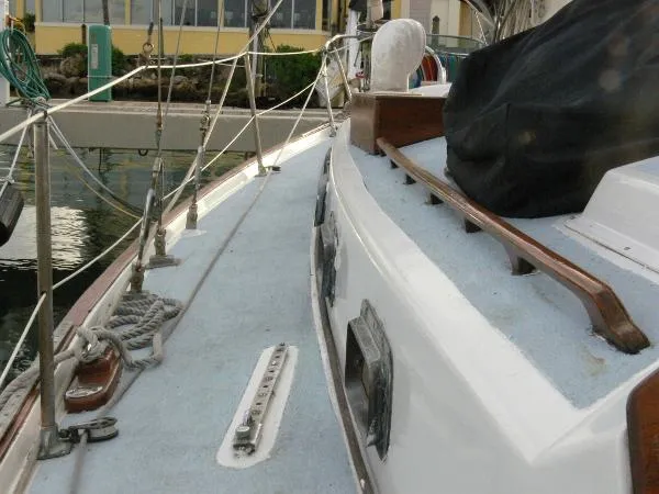 Slide: The Image of Alberg yawl 1973 - 7