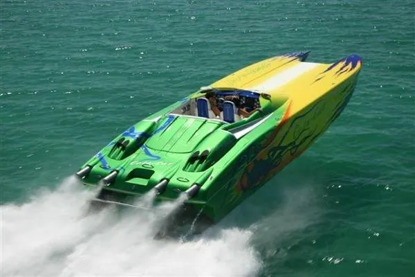 Slide: The Image of Nor-Tech 3600 Supercat Twin 850 Chiefs 2004 - 8