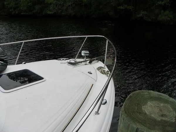 Slide: The Image of Sea Ray 300 Sundancer 2002 - 3