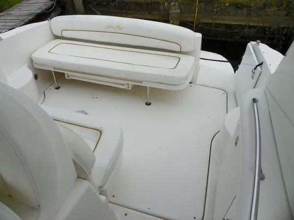 Slide: The Image of Sea Ray 300 Sundancer 2002 - 7