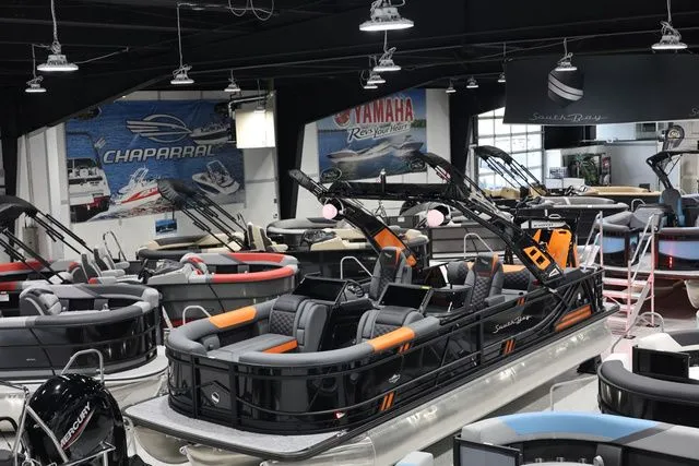 Slide: The Image of South Bay 525 DUAL CONSOLE SWINGBACK UL 400R MOTOR 2026 - 2