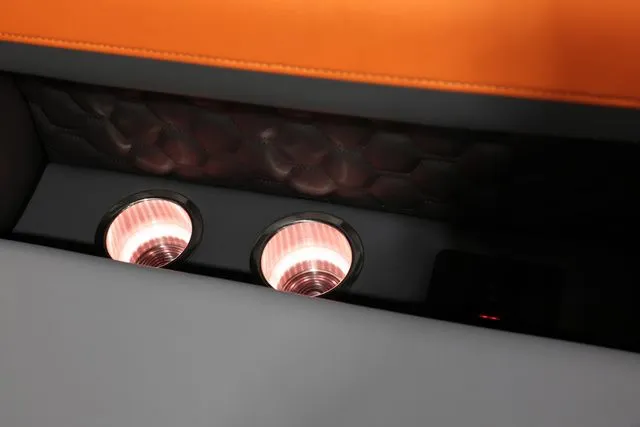 Slide: The Image of South Bay 525 DUAL CONSOLE SWINGBACK UL 400R MOTOR 2026 - 22