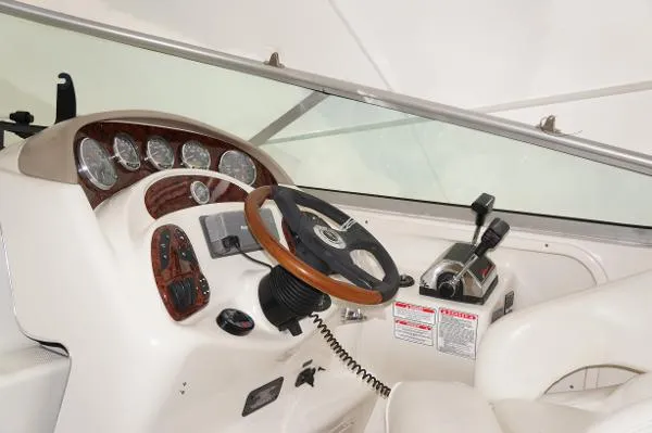 Slide: The Image of Sea Ray 280 Sundancer 2004 - 3