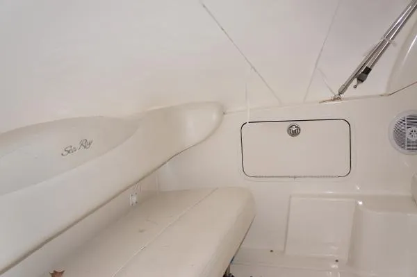 Slide: The Image of Sea Ray 280 Sundancer 2004 - 6