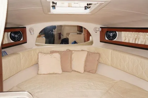 Slide: The Image of Sea Ray 280 Sundancer 2004 - 8